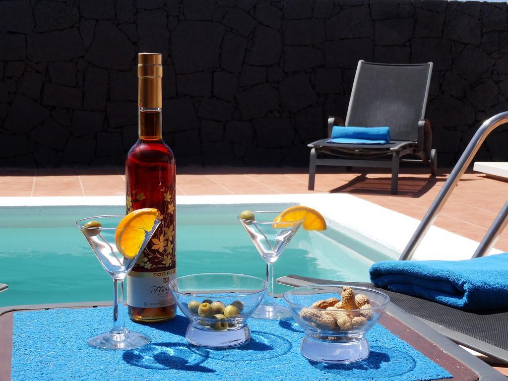 Happy Villa Con Piscina Privada Playa Blanca  Eksteriør billede